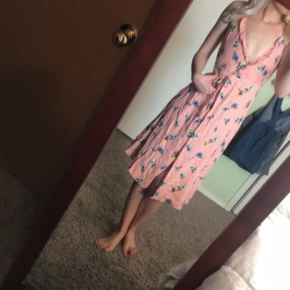 Pink floral wrap tie ruffle dress - Picture 6 of 8